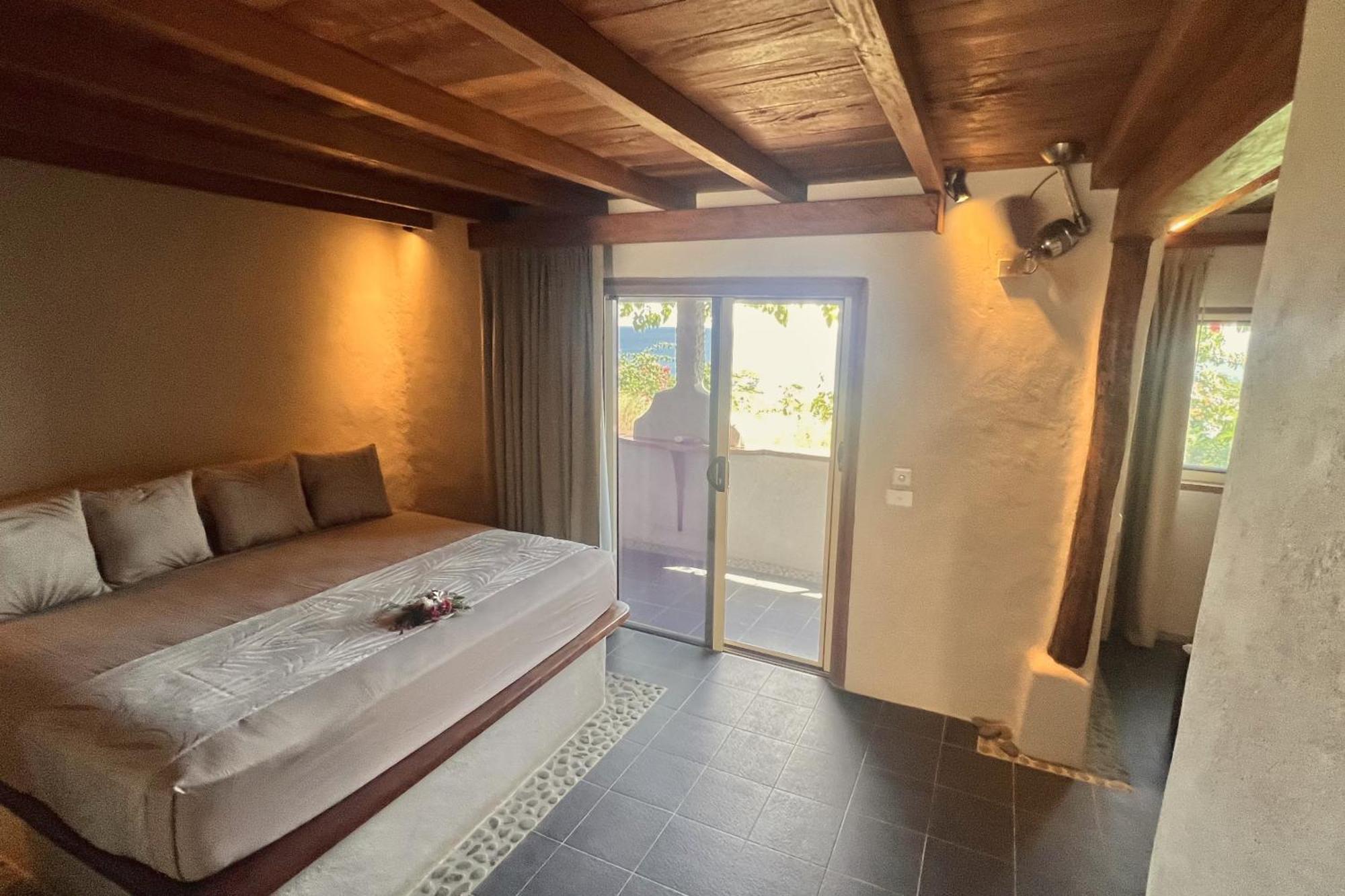 Rockwater Resort Iuiak 外观 照片